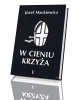 W cieniu krzyża - okładka książki